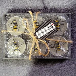 NWT Votive Candle Set 🐝